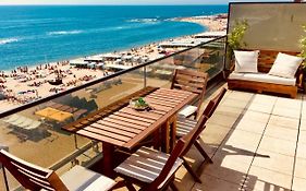 Front Beach Apartment